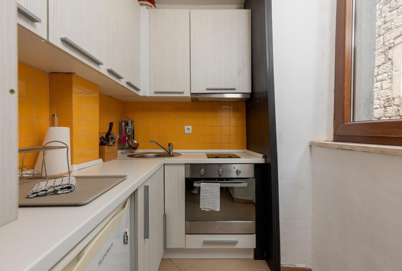 Apartment Amigo 2 Old Town Kotor Bagian luar foto