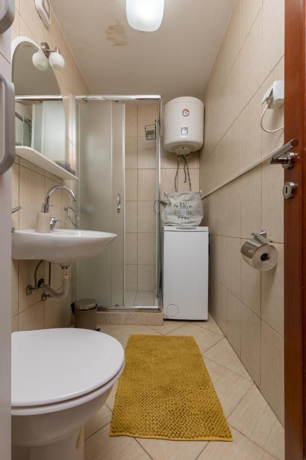 Apartment Amigo 2 Old Town Kotor Bagian luar foto